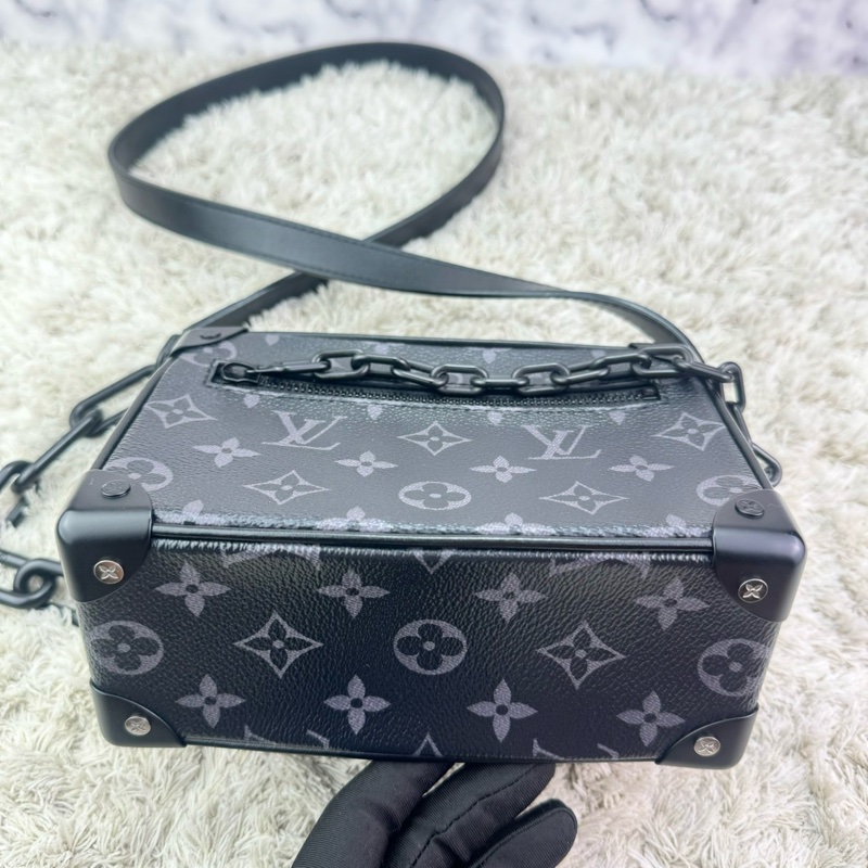 LV M44735 SOFT TRUNK系列經典Eclipse帆布印花拉鍊肩背方包(迷你)  👉晶片款👉中性款式男  女都可輕鬆駕馭-14