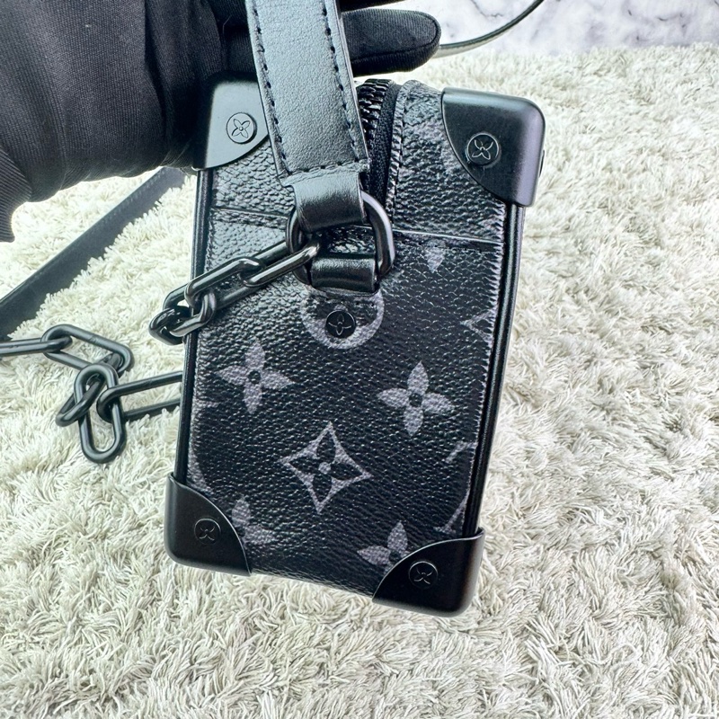 LV M44735 SOFT TRUNK系列經典Eclipse帆布印花拉鍊肩背方包(迷你)  👉晶片款👉中性款式男  女都可輕鬆駕馭-20