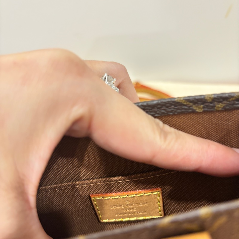 LV MINI 琴譜包-15