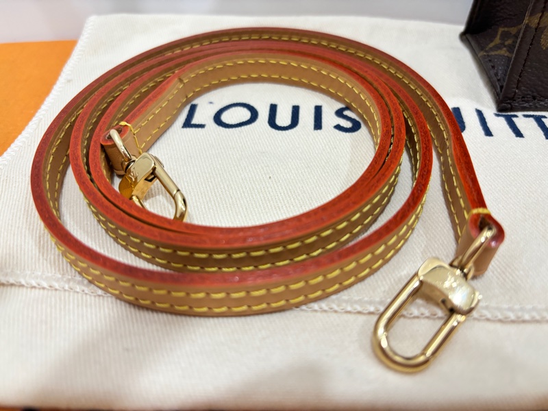 LV MINI 琴譜包-20