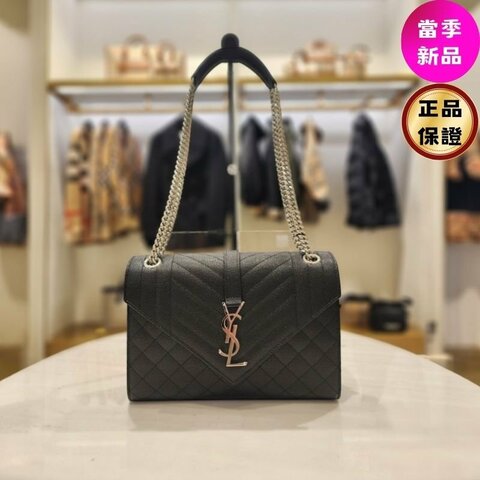 🎉新品好折扣✨Saint Laurent YSL 600195 三種衍縫粒面壓紋皮革信封包 黑色及銀色Logo《2026季度新品》