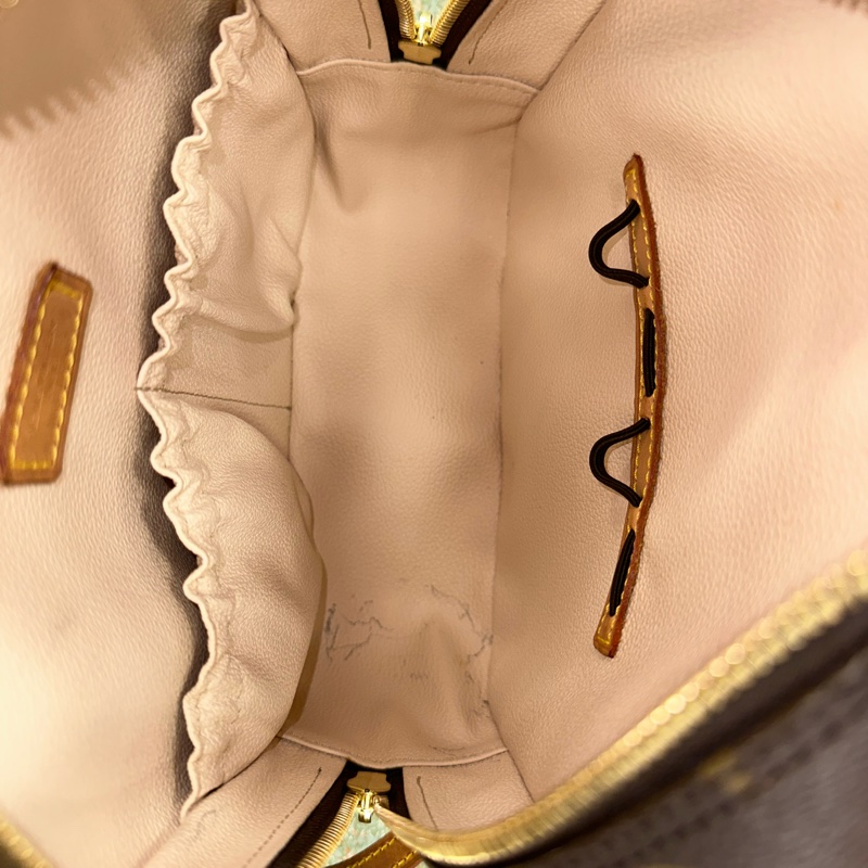 🔥包況很好🔥#lv 老花 #飯盒包 #便當包 #手提包 #斜背包 豆腐包-17