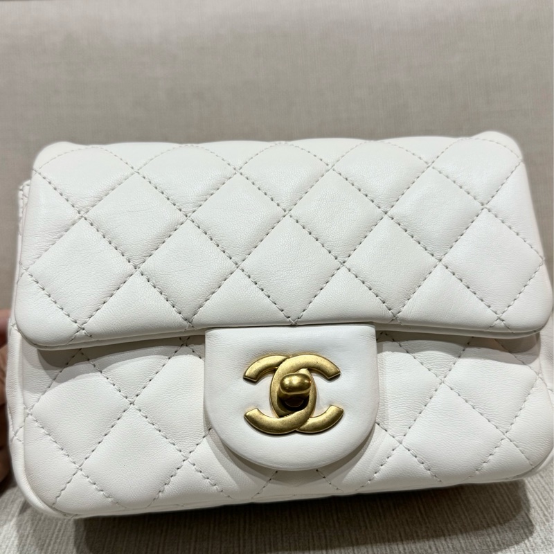 CHANEL香奈兒白色金球方胖子 17cm 稀有釋出-5