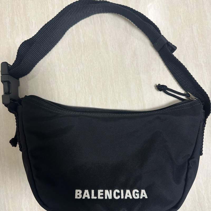 Balenciaga 巴黎世家 尼龍腋下包-7