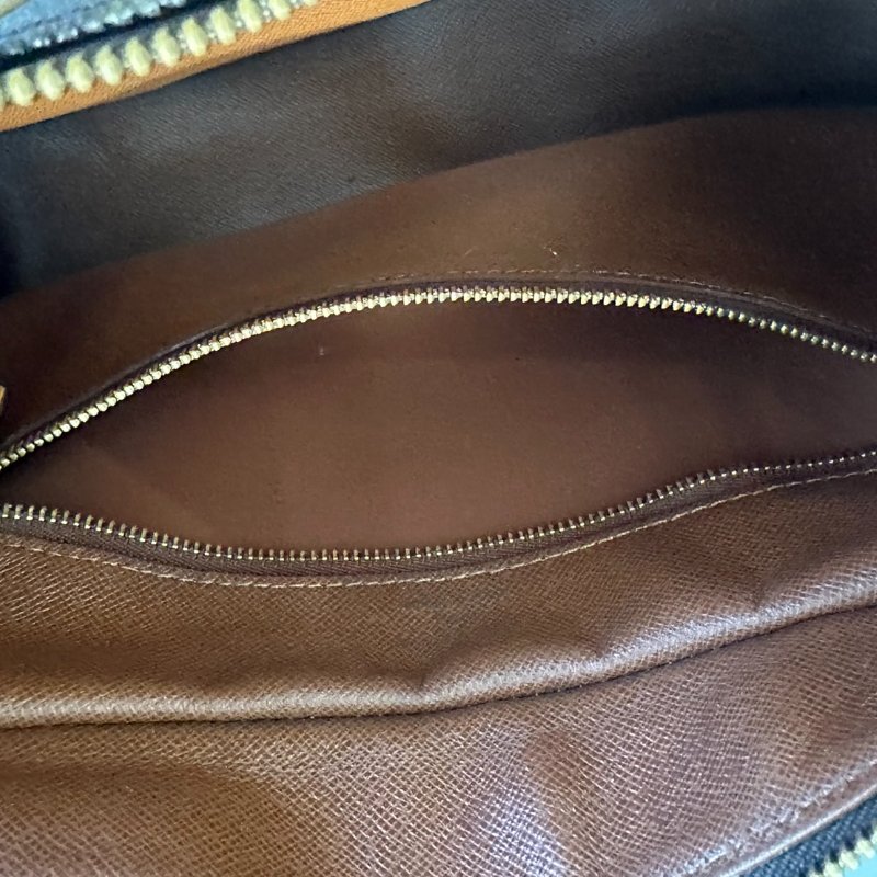 全網最低❤️LV❤️經典老花牛角包~包況良好-18