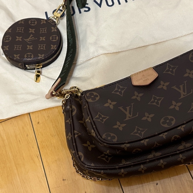 LV M44813 一包三用 麻將包 零錢包 三合一-7