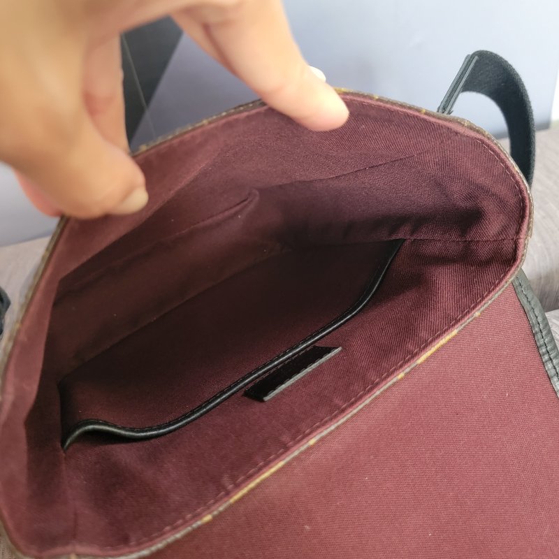 二手 九新 LOUIS VUITTON LV帆布翻蓋磁釦斜背包 /男女皆宜 老花郵差包-4