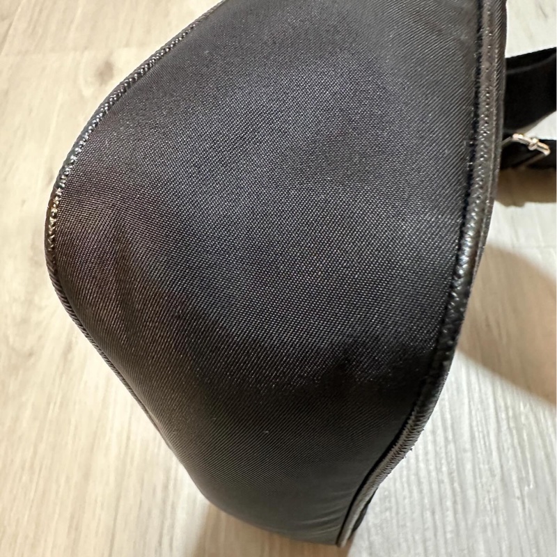 （包況很新）可議 Prada Re-Edition 2005 三合一-19