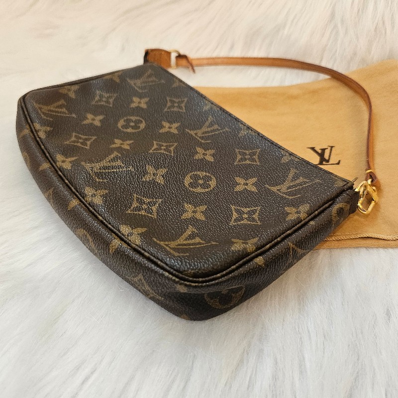 🎀👜曼蒂二手精品 👜🎀 LV 二手老花大款麻將包 lv麻將包 手提包 肩背包 腋下包-20