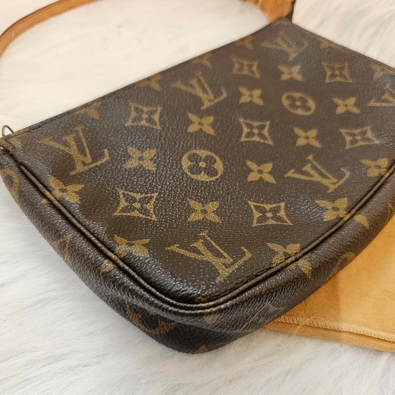 🎀👜曼蒂二手精品 👜🎀 LV 二手老花大款麻將包 lv麻將包 手提包 肩背包 腋下包-22