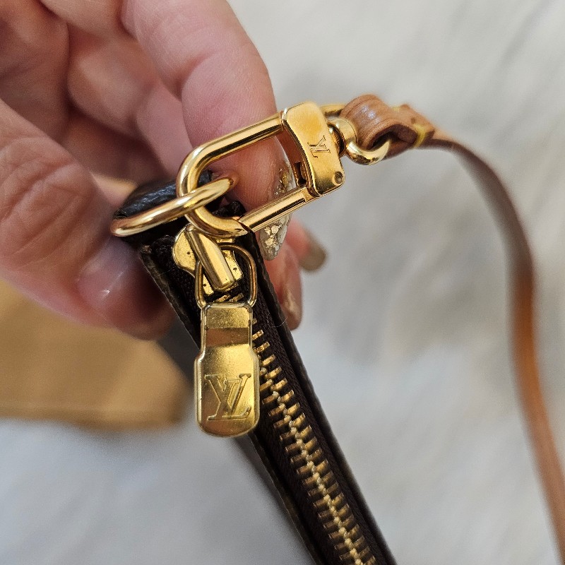 🎀👜曼蒂二手精品 👜🎀 LV 二手老花大款麻將包 lv麻將包 手提包 肩背包 腋下包-24