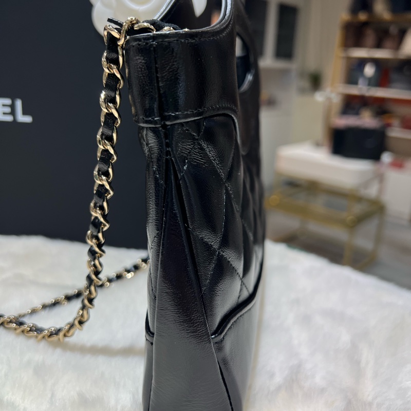 Chanel 24C mini 31 nano bag 新款橫版 油蠟皮 黑金扣 全新 正版 超難買款式-3
