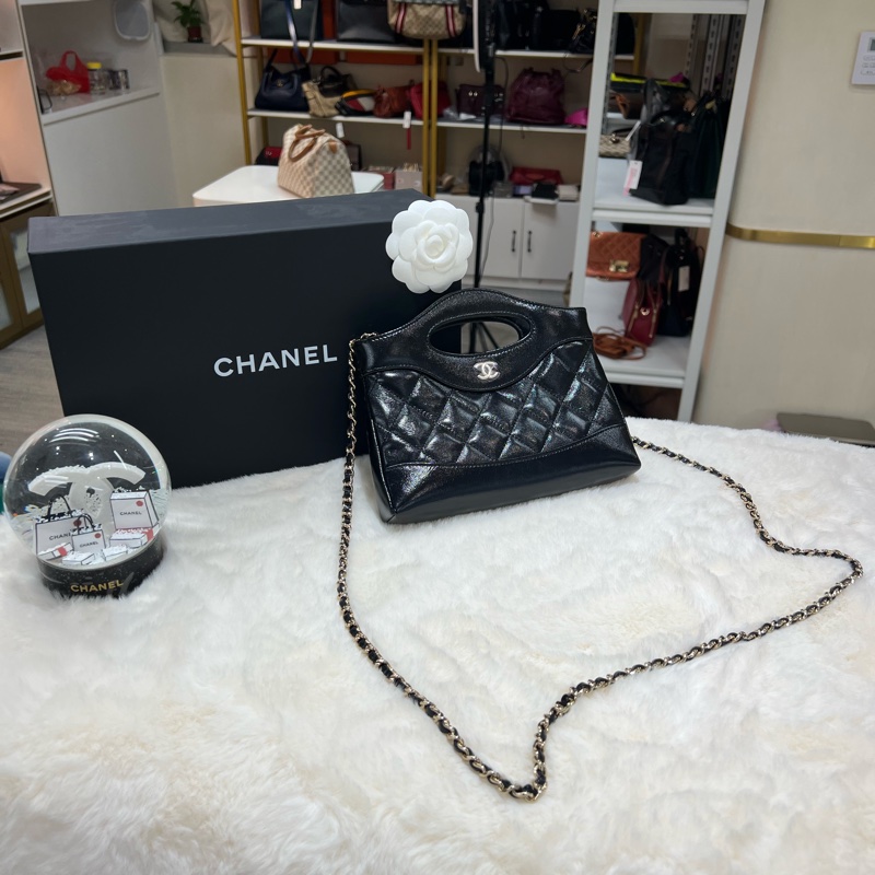 Chanel 24C mini 31 nano bag 新款橫版 油蠟皮 黑金扣 全新 正版 超難買款式-5