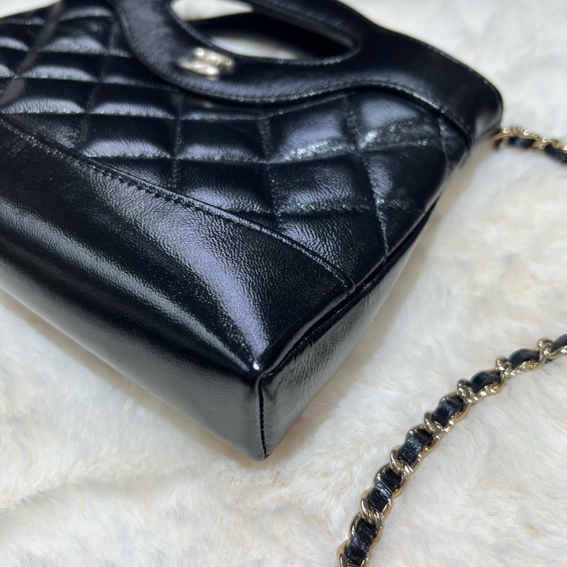 Chanel 24C mini 31 nano bag 新款橫版 油蠟皮 黑金扣 全新 正版 超難買款式-11