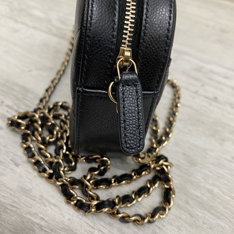 Chanel 荔枝牛黑金鏈帶晚宴包相機包手機包-4