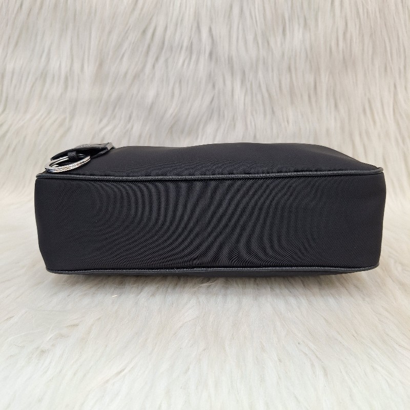 PRADA  黑色尼龍布銀鍊三合一 零錢/肩背/斜背包-9