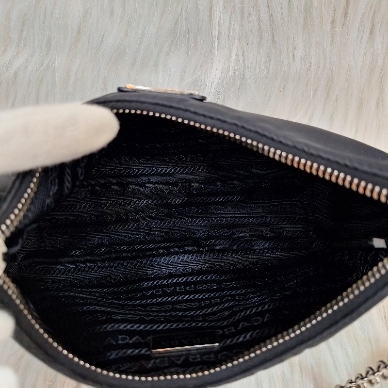 PRADA  黑色尼龍布銀鍊三合一 零錢/肩背/斜背包-13