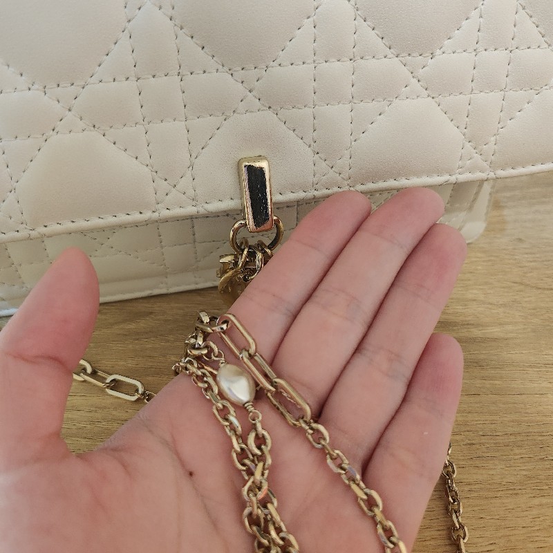 Dior Miss Dior Woc 白色珍珠鏈包-3