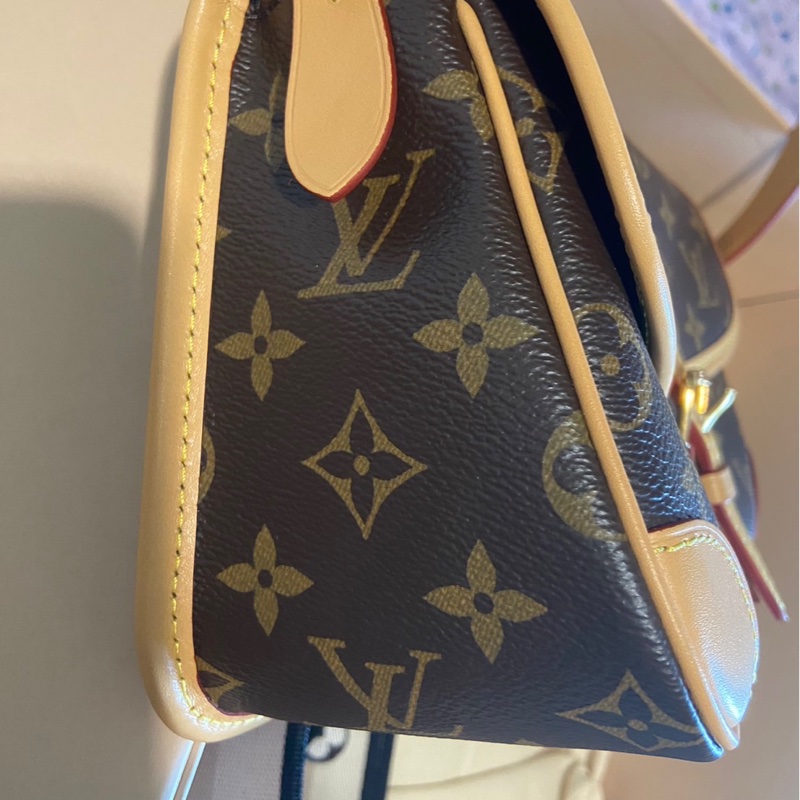 LV 法棍包-2