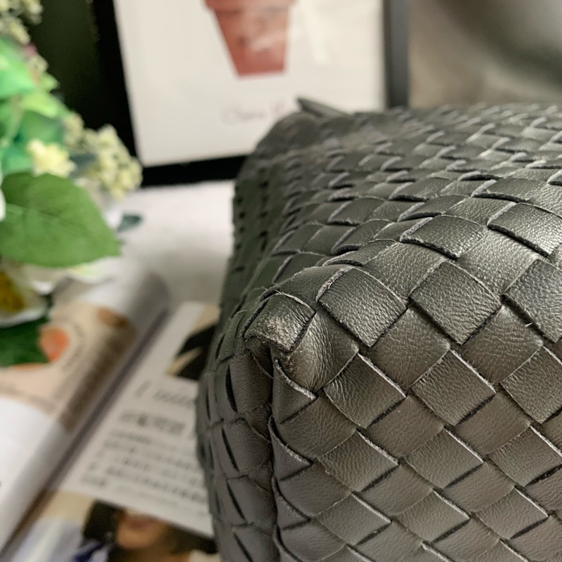 Bottega Veneta 經典編織小羊皮手提/肩背托特包(深灰色)-4