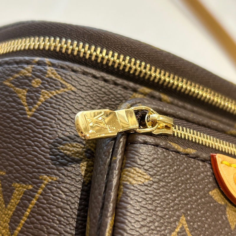 「LV」mini bumbag 老花款-6