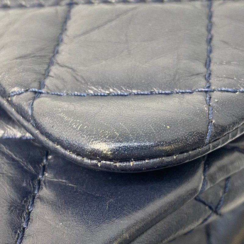 △ Chanel 香奈兒 2.55 Jumbo Navy Aged Calfskin Ruthenium-Finish Metal Chain Flap Bag 2.55特大號深藍色舊化小牛皮鍍釕金屬鏈條肩背袋 A37590 - 247007323-14