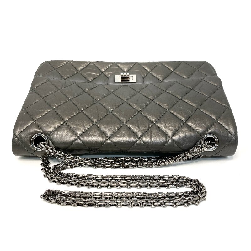 △ Chanel 香奈兒 2.55 Metallic Dark Grey Aged Calfskin Silver-tone Metal Chain Flap Bag 2.55金屬深灰色舊化牛皮銀色金屬鏈條肩揹袋 A37587 - 247007761-5