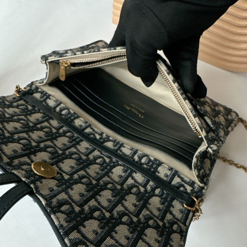 Dior Saddle Oblique 緹花WOC 鏈包 / 手拿包-14