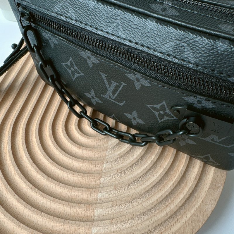 Louis Vuitton Pochette Volga 黑灰老花拉鍊手拿包 M68321-6