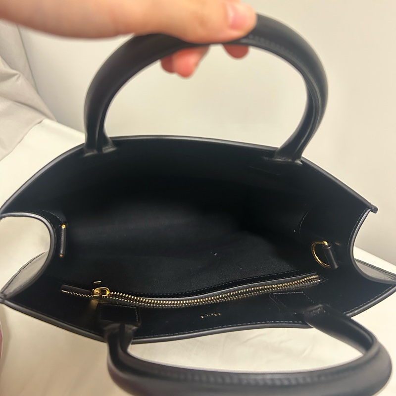 Celine tote bag vertical black-4