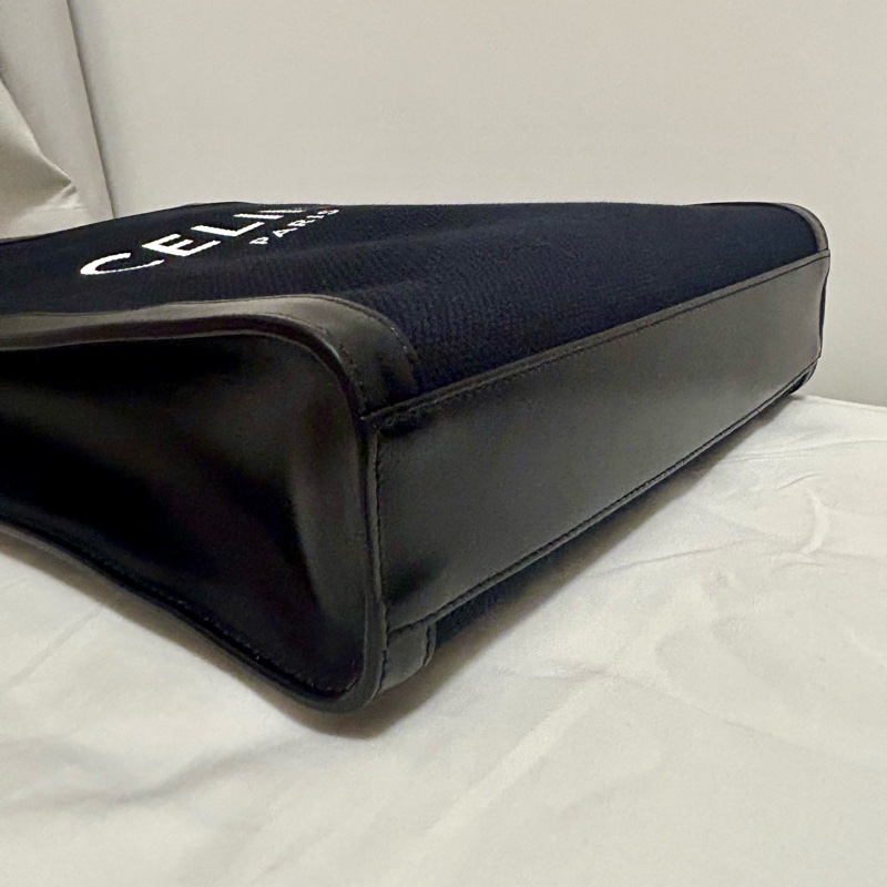 Celine tote bag vertical black-5