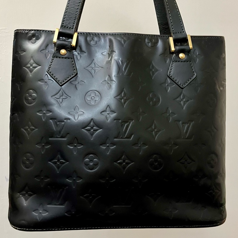 (老闆出國隨便賣)LV 經典 老花 黑 滿版LOGO壓印 五金發亮 手提包 手拿包 LV包-0