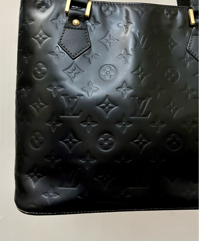 (老闆出國隨便賣)LV 經典 老花 黑 滿版LOGO壓印 五金發亮 手提包 手拿包 LV包-5