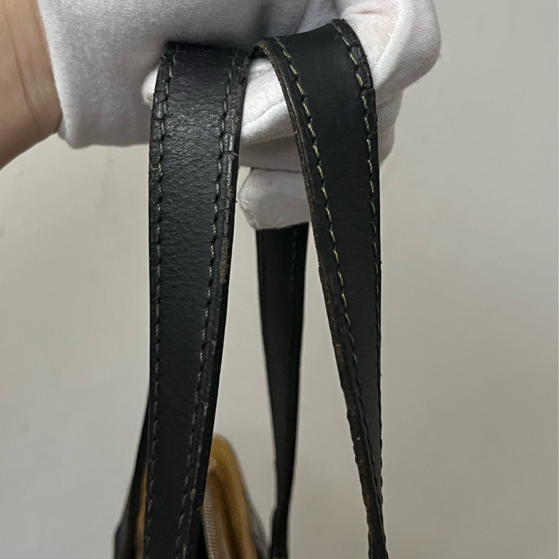 (老闆出國隨便賣)LV 經典 老花 黑 滿版LOGO壓印 五金發亮 手提包 手拿包 LV包-16