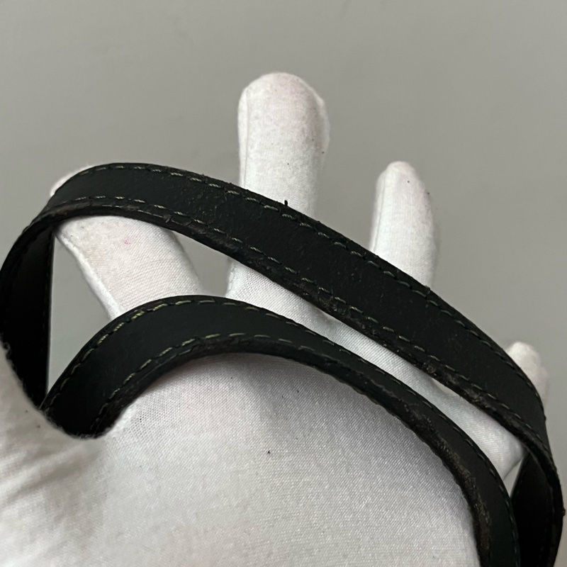 (老闆出國隨便賣)LV 經典 老花 黑 滿版LOGO壓印 五金發亮 手提包 手拿包 LV包-17