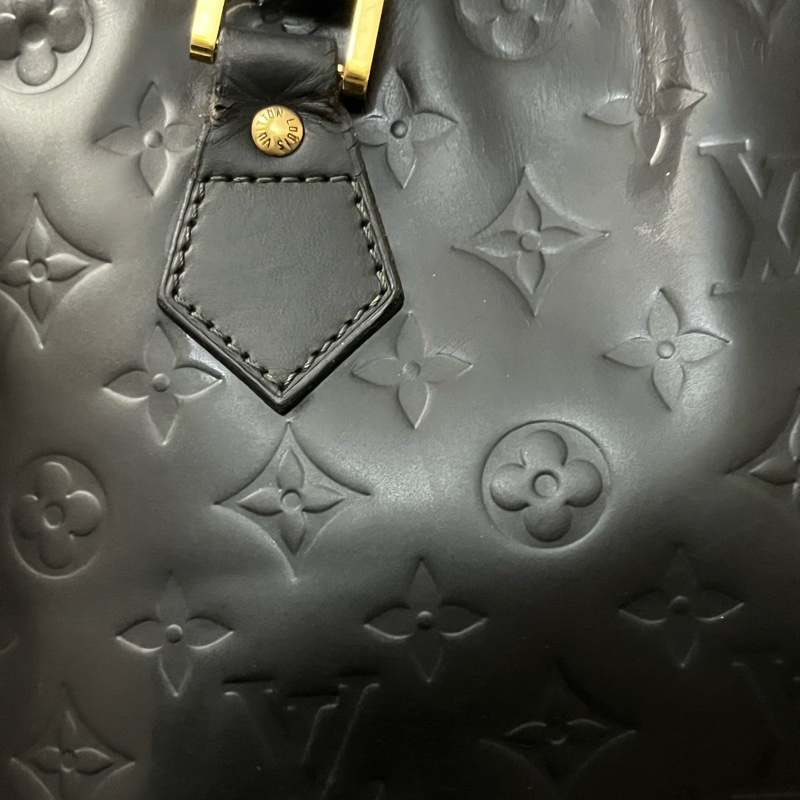 (老闆出國隨便賣)LV 經典 老花 黑 滿版LOGO壓印 五金發亮 手提包 手拿包 LV包-44