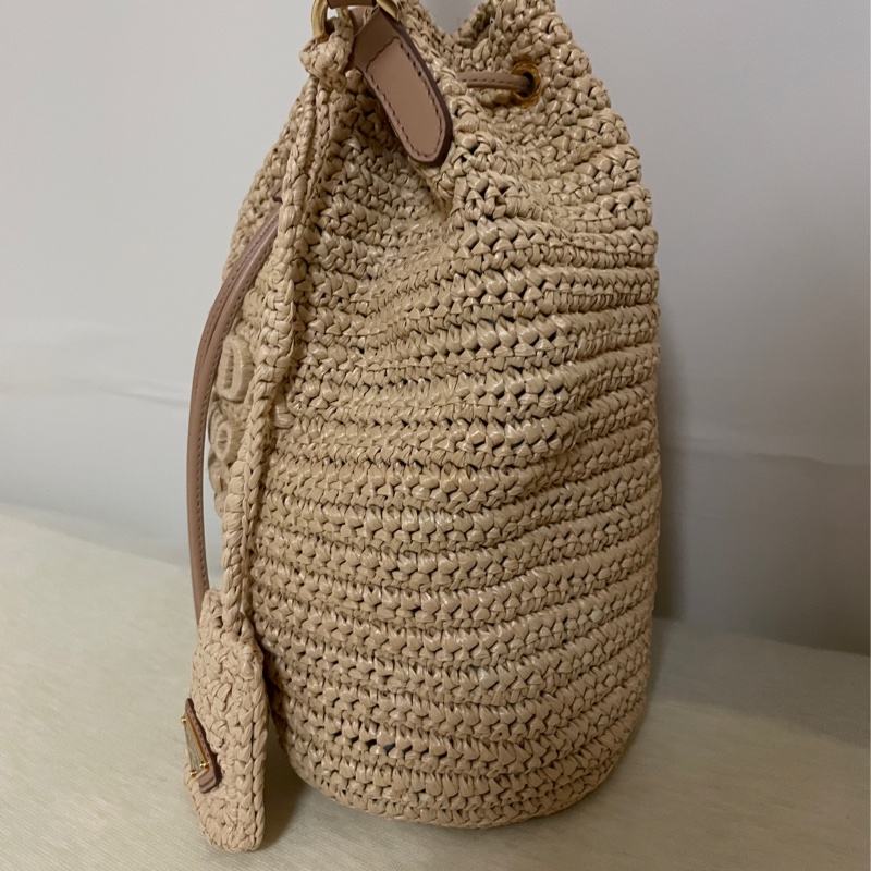 Prada 編織束口水桶包-6