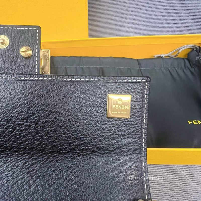 Fendi黑金長銀包/WOC-36
