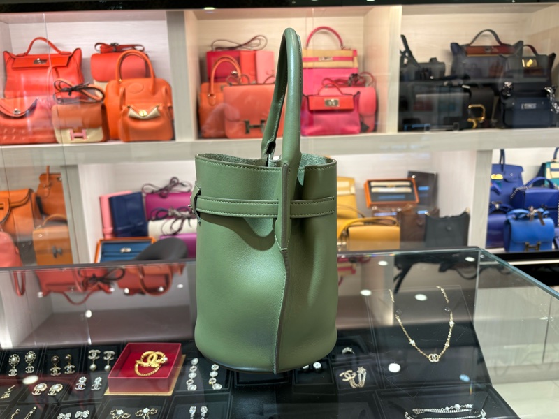 CELINE nano bucket 墨綠色水桶包-2