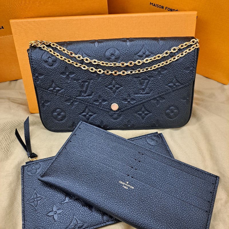 ♥️全新LV三合一 WOC黑色金鍊真皮壓花♥️一包多用超高CP值-1