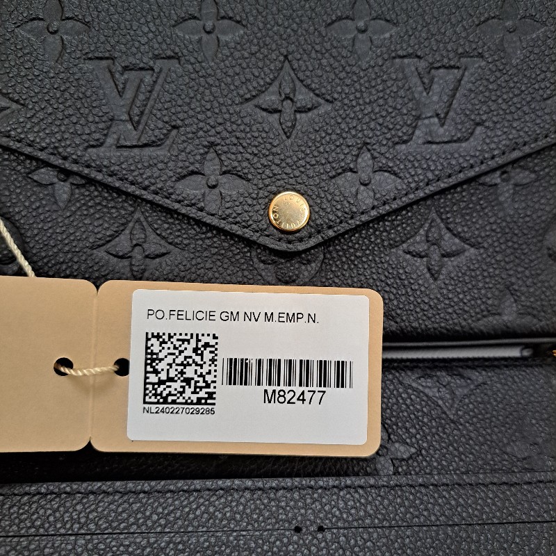 ♥️全新LV三合一 WOC黑色金鍊真皮壓花♥️一包多用超高CP值-8