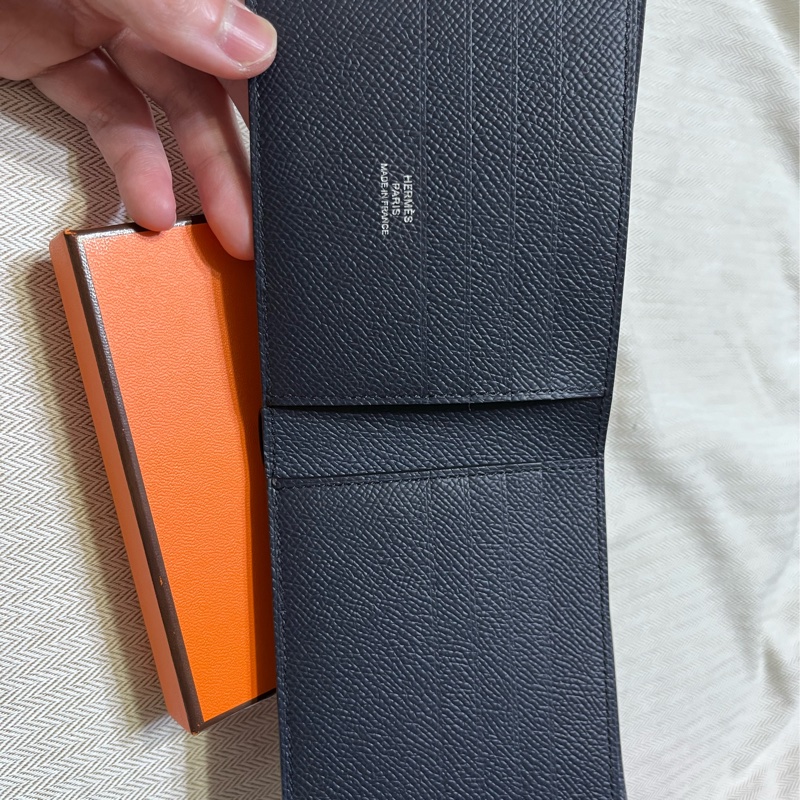 愛馬仕MC2八卡短夾-0