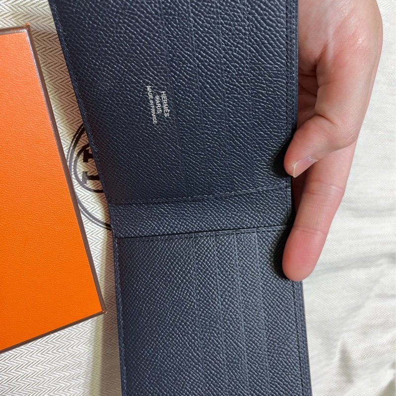 愛馬仕MC2八卡短夾-5