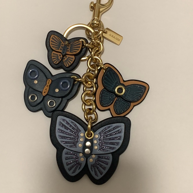 Coach蝴蝶雕飾皮革吊飾&扣環鑰匙圈-1