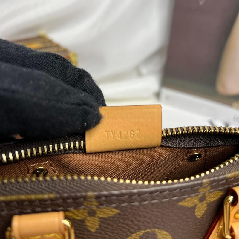 LV Nano speedy M81085 新款(背帶可調)-18