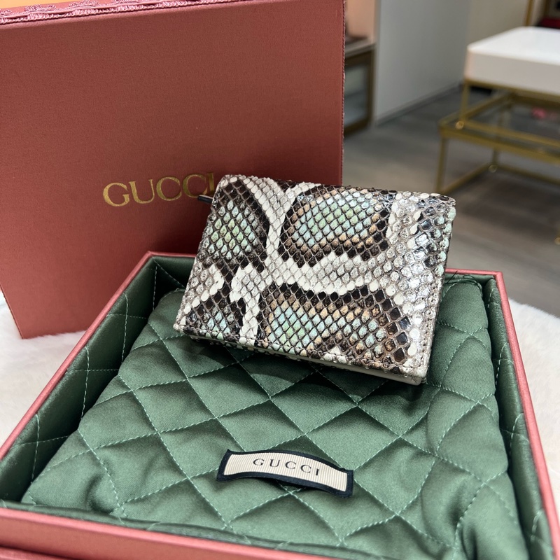 GUCCI 蛇皮 短夾-8