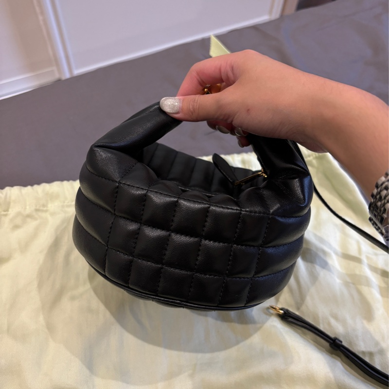 Burberry 羊皮lola包-10