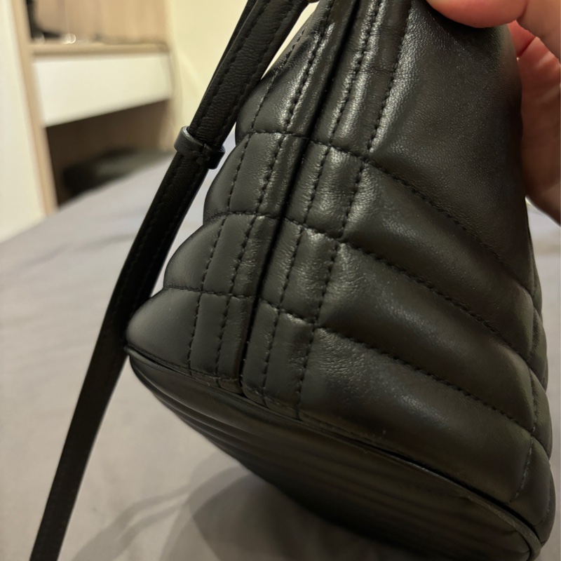 Burberry 羊皮lola包-15