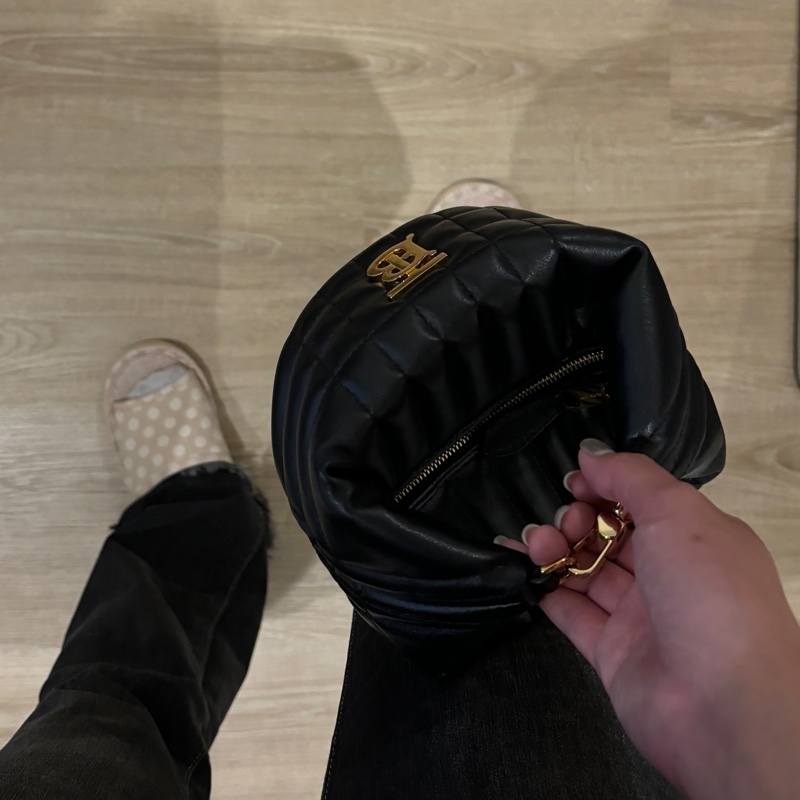 Burberry 羊皮lola包-2