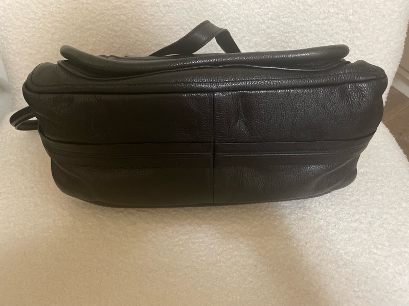 Chloe Paraty （中號） 正黑-1